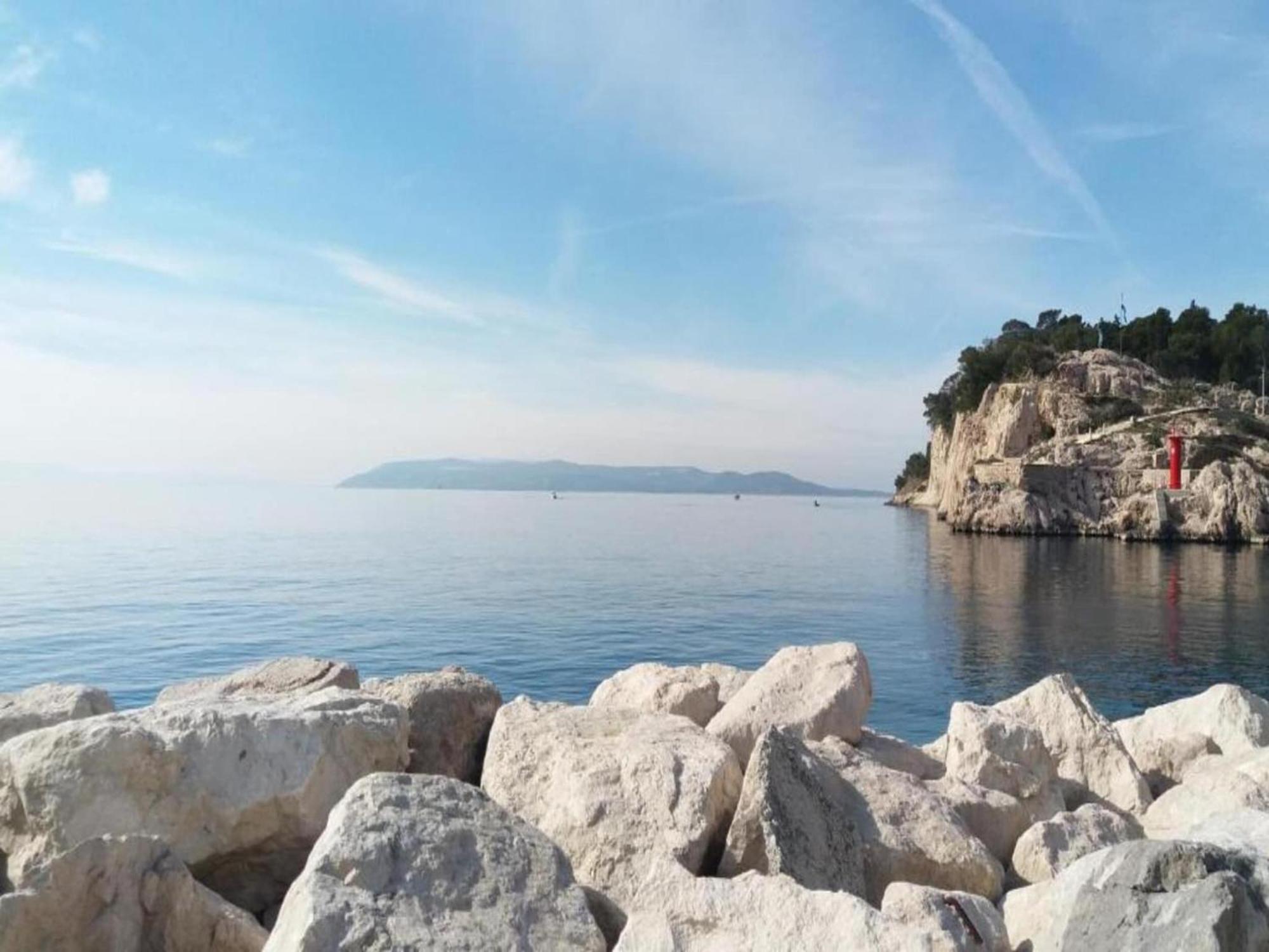 Luxurious Holiday Home In Makarska With Jacuzzi Buitenkant foto